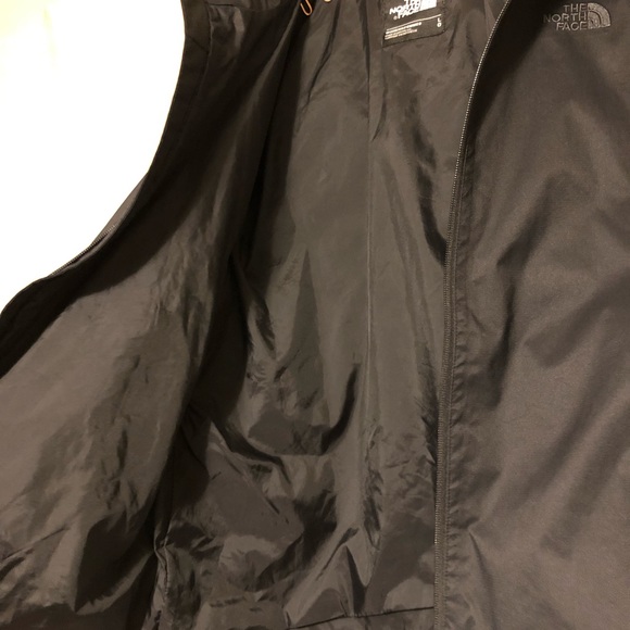 North Face Rain Jacket - Picture 6 of 6